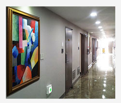 모노팰리스 복도